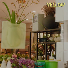 Laden Sie das Bild in den Galerie-Viewer, Selbstklebende Vase