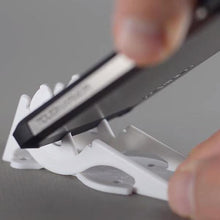 Laden Sie das Bild in den Galerie-Viewer, Ultradünn Kartentyp Handyhalter/Handyhalterung (1 Paar)
